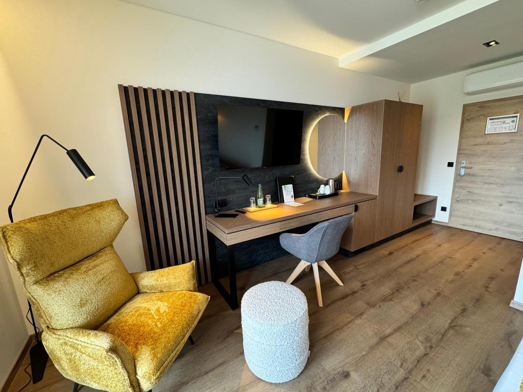 Stadthotel Lichtenfels 利克田非 外观 照片