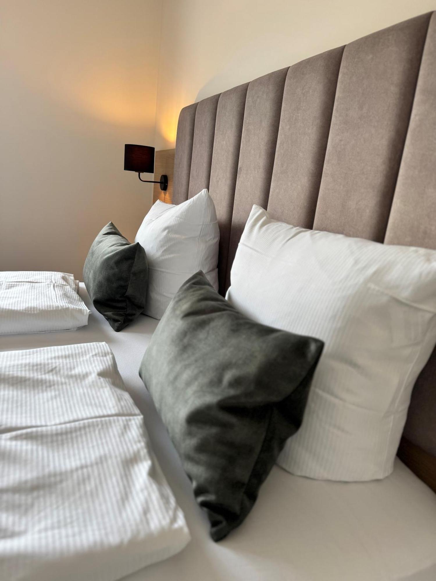 Stadthotel Lichtenfels 利克田非 外观 照片