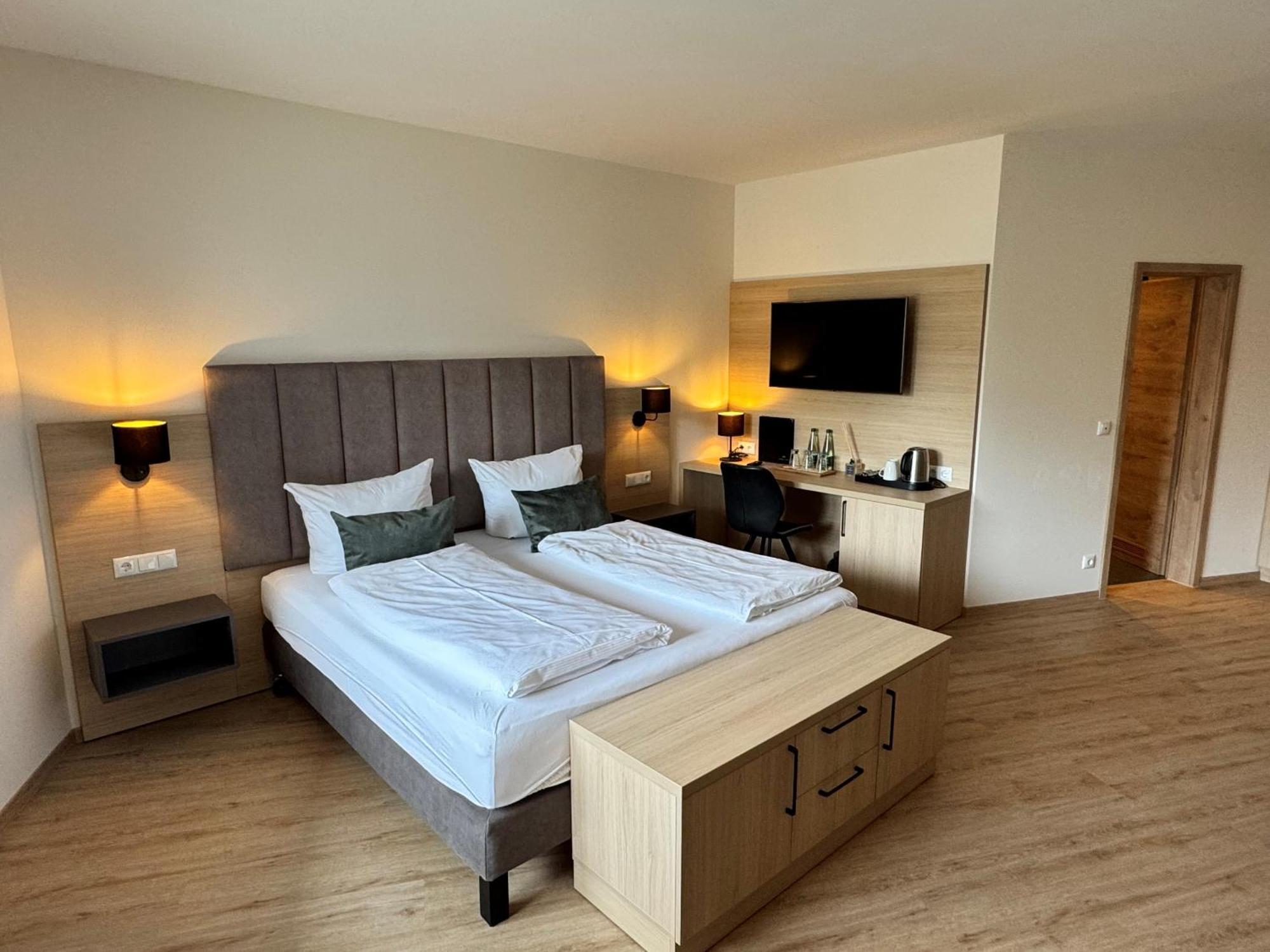 Stadthotel Lichtenfels 利克田非 外观 照片